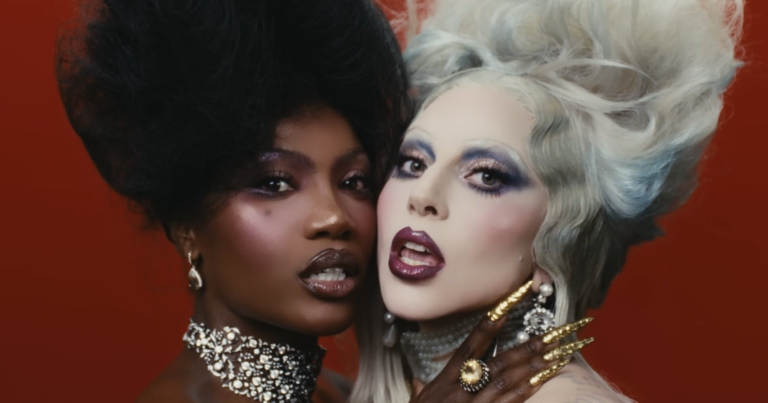 instinctmag's tweet image. 'Devil Wears Prada 2' Brings Gaga and Doechii Together dlvr.it/TSG4BG #ladygaga #runway #TheDevilWearsPrada #Doechii