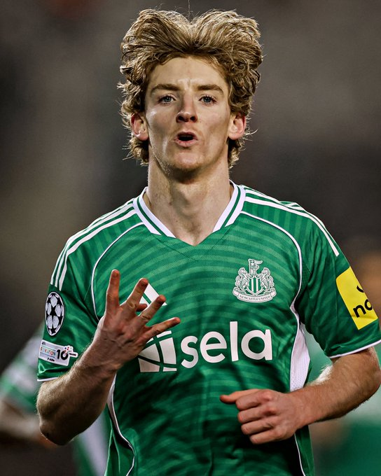 تشيلسي مهتم بضم أنتوني غوردون نجم نيوكاسل. الصفقة لا ترتبط بالتأهل إلى دوري أبطال أوروبا. تحرك مبكر من البلوز لحسم الملف بغض النظر عن النتائج. المصدر: The Athletic 