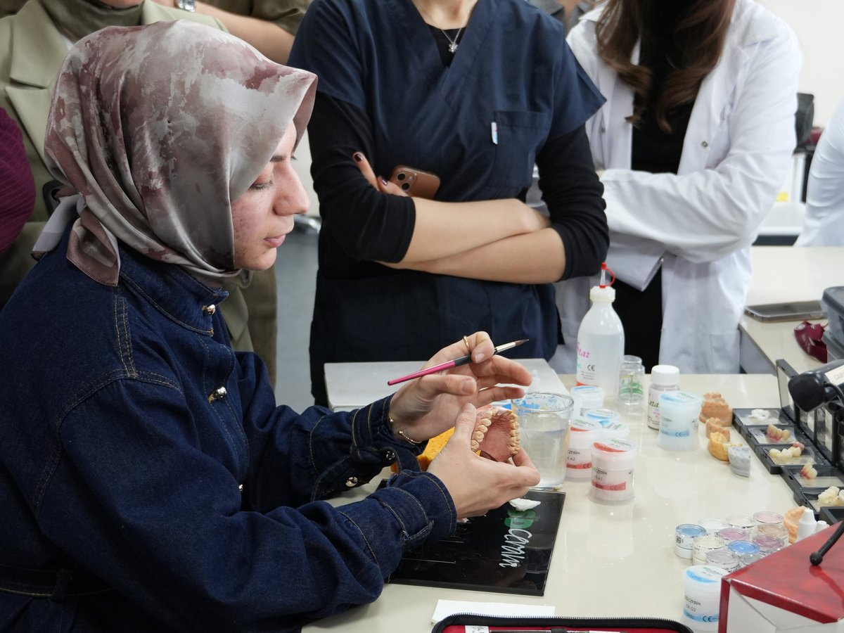 İstanbul Rumeli Üniversitesi tweet media