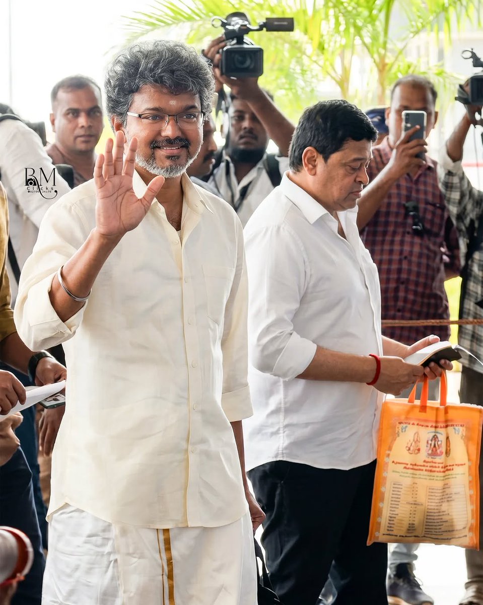 VijayIsAMAZING's tweet photo. .#ThalapathyVijay At #Tiruchendur Today -2  #TVK @actorvijay https://t.co/FXgesHAHtO