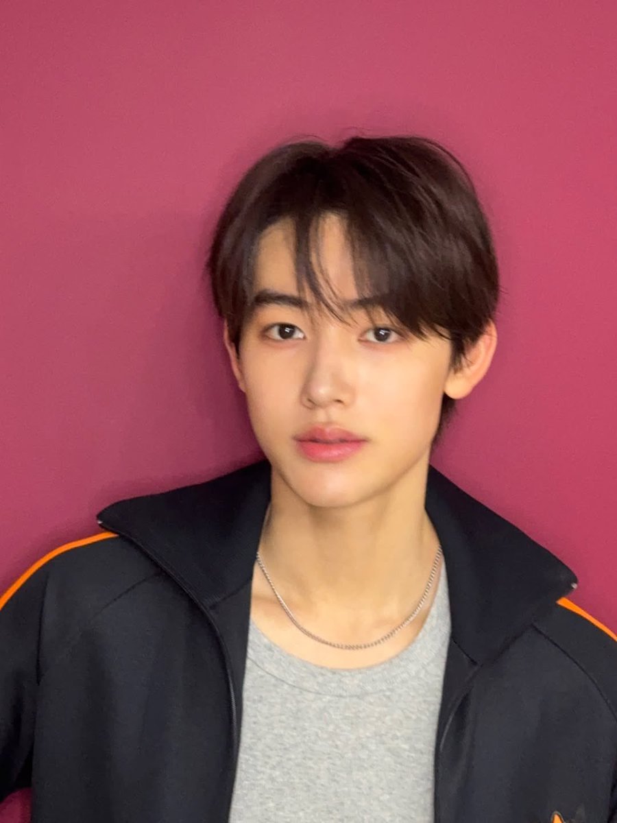 건빵호빵 tweet media