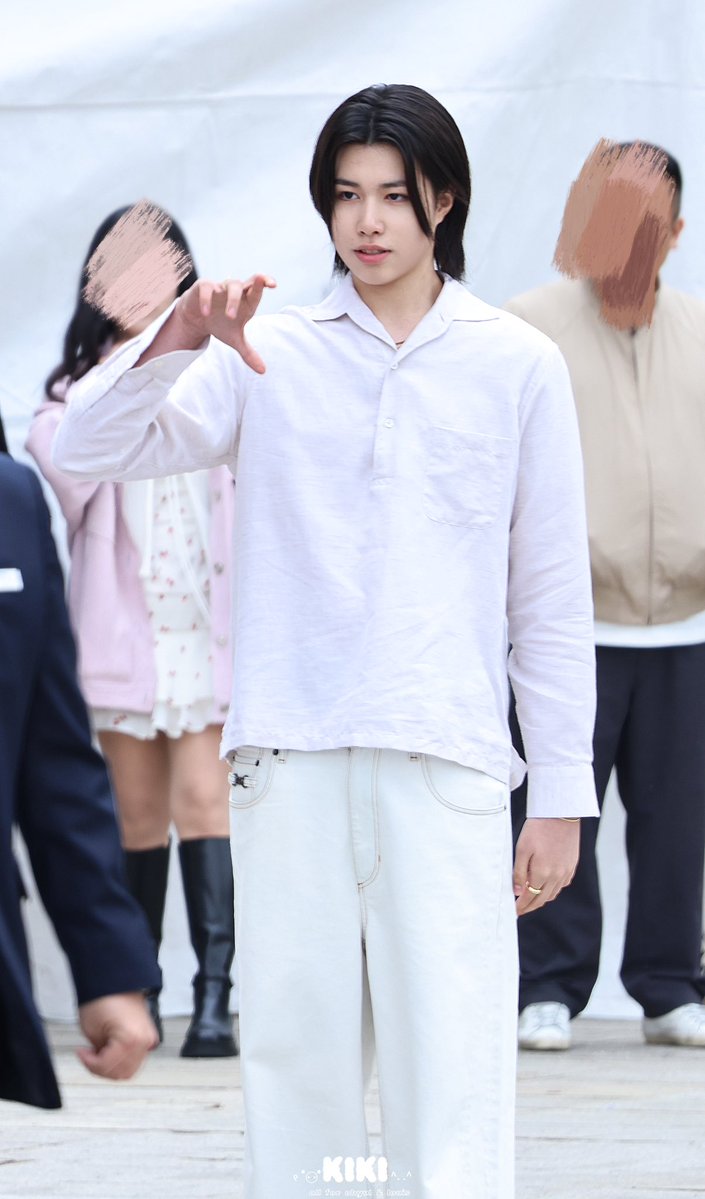 KIKI_5661's tweet image. 260428

#LOUIS #루이 #LNGSHOT #롱샷