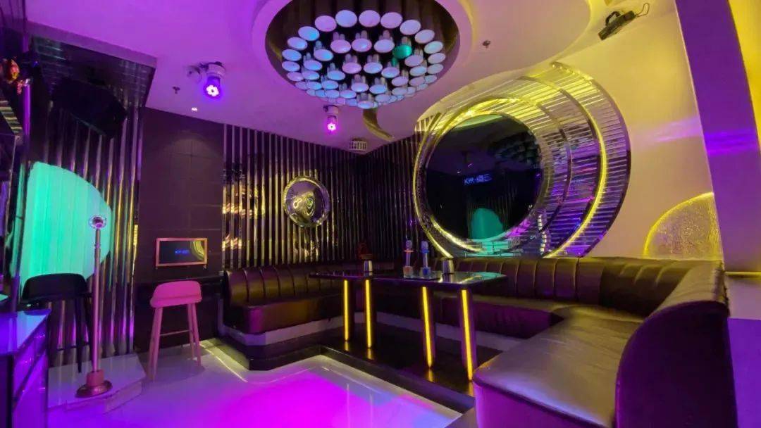 asmamosa tweet media