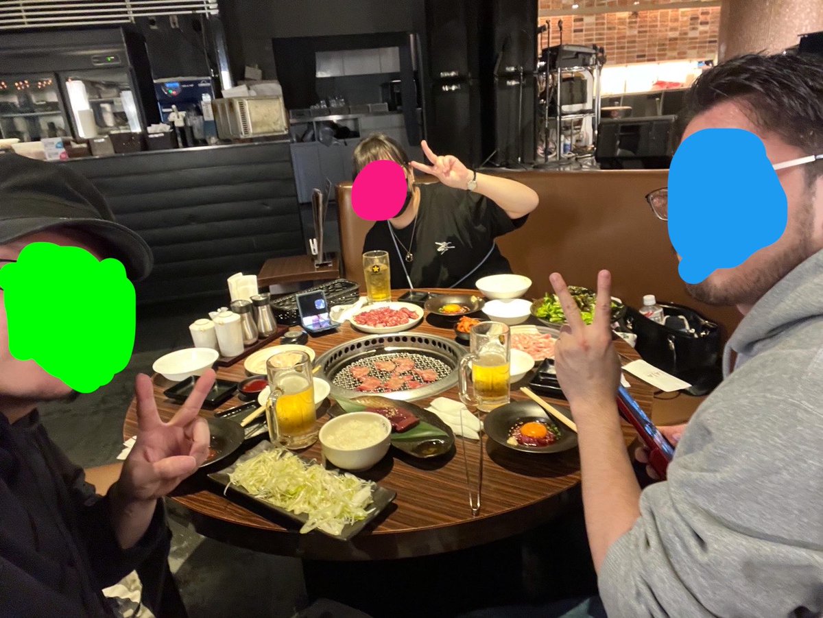 すのすけ tweet media