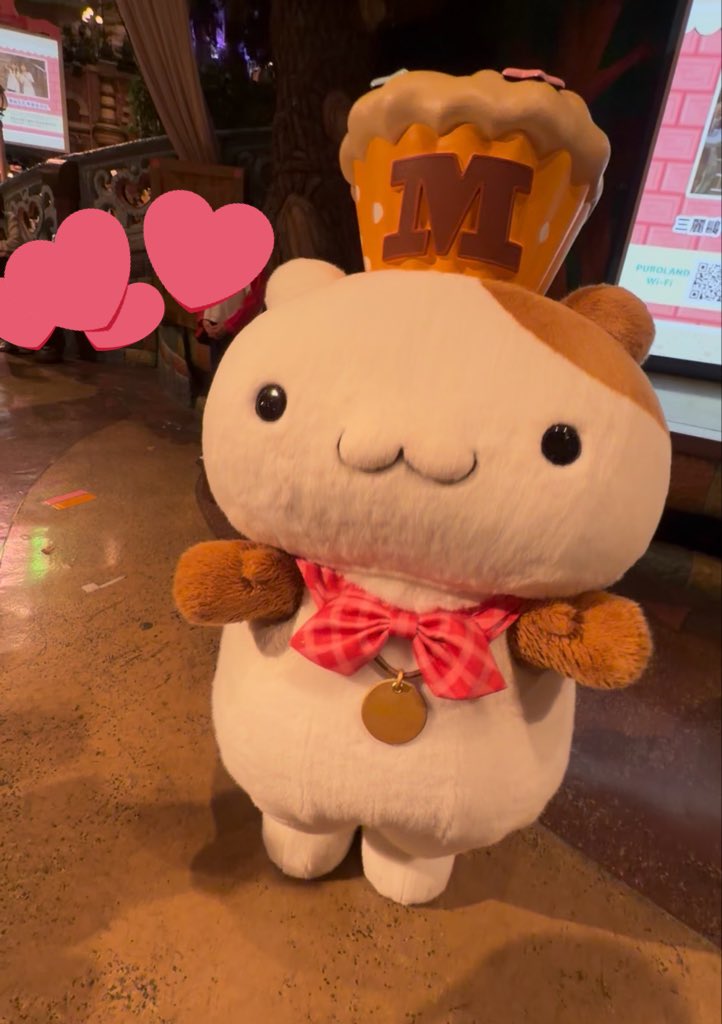 pom_muffin0916's tweet photo. ボケてないマフィンも残しておきますわ🤣🤣 それでもボケてるけど🤣🤣🤣 https://t.co/EXpK4jF2XF