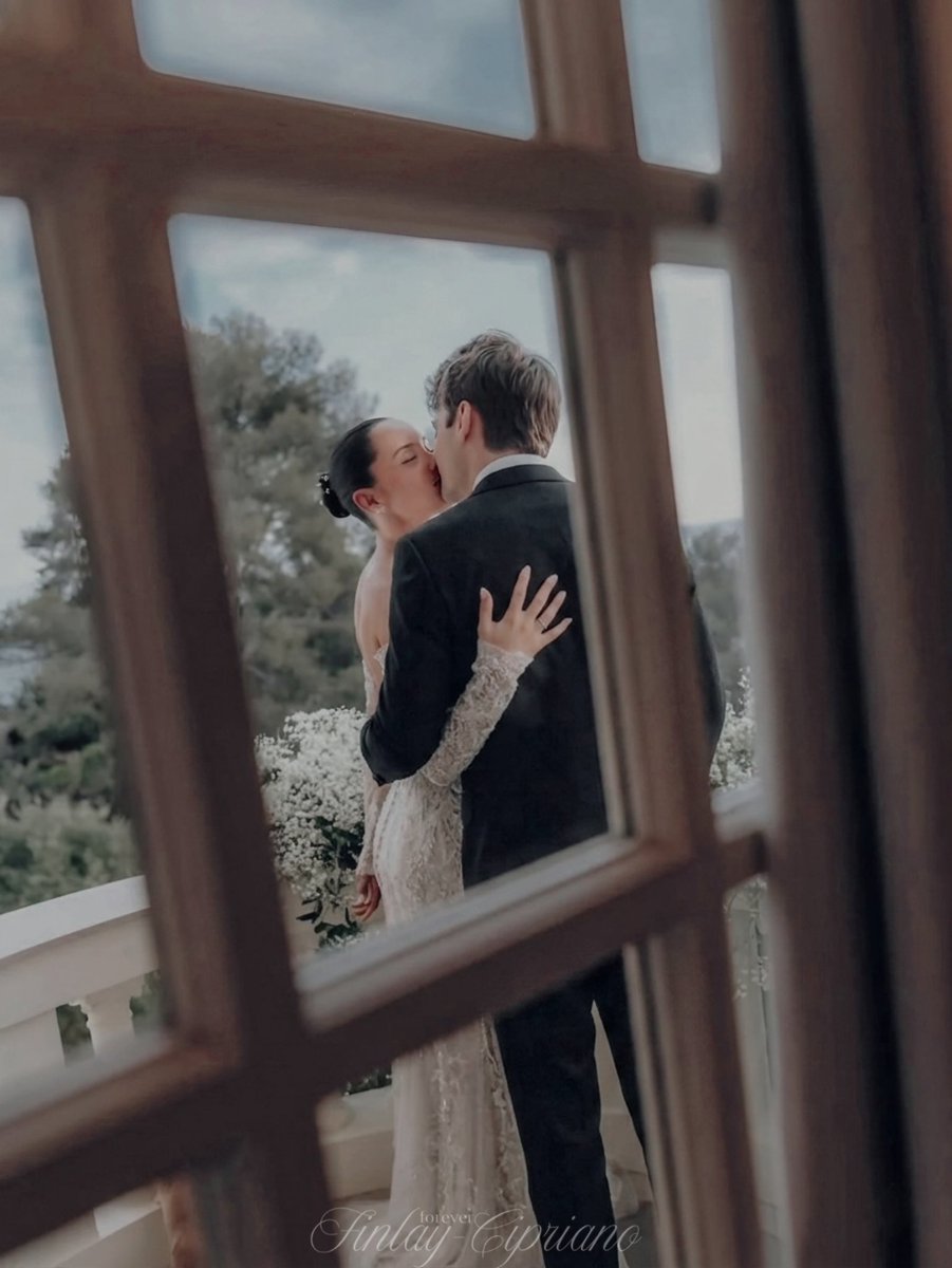 ︎ ︎ ︎ ︎ 𝓐𝐬𝐡𝐞 𝓕𝐢𝐧𝐥𝐚𝐲 ݂ tweet media