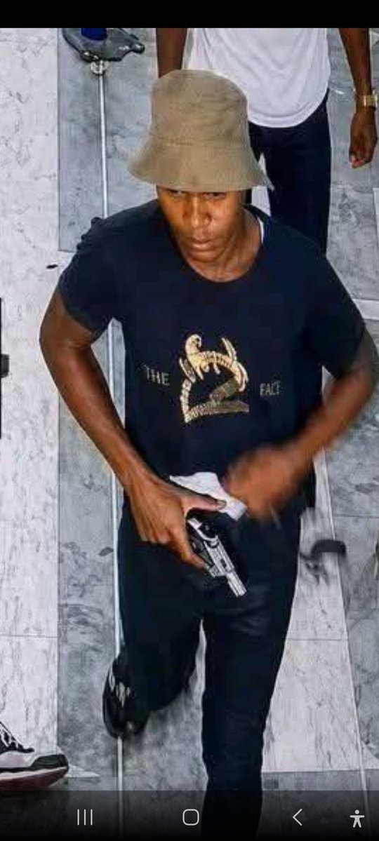 KetswaNdofaya 🇿🇦 tweet media