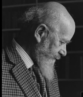 WiciCymru's tweet photo. Bu farw'r nofelydd Richard Hughes yn Nhalysarn, Gwynedd #aydh yn 1976 (50 ml. yn ôl).

🏴󠁧󠁢󠁷󠁬󠁳󠁿 Welsh novelist Richard Hughes died in Talysarn, Gwynedd #otd in 1976 (50 ya).

* A High Wind in Jamaica (1929)
* In Hazard
* The Fox in The Attic
https://t.co/TeoqnznAUh https://t.co/Ap20zq9jQ1