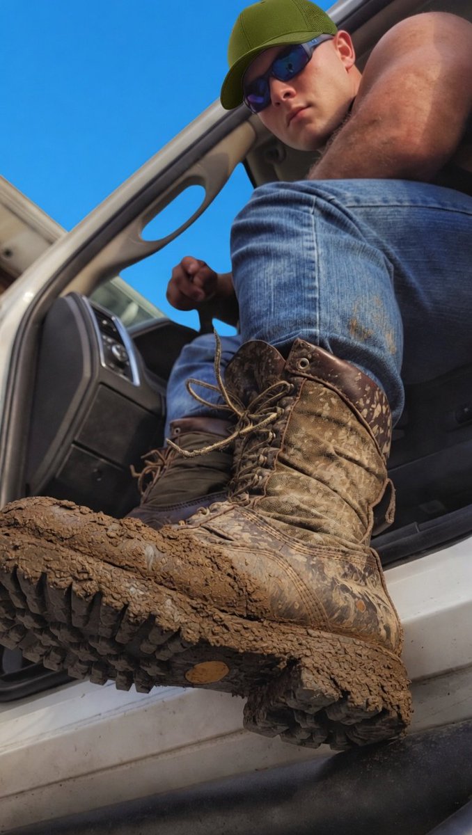 KIN👑G.R€€D💰 tweet media