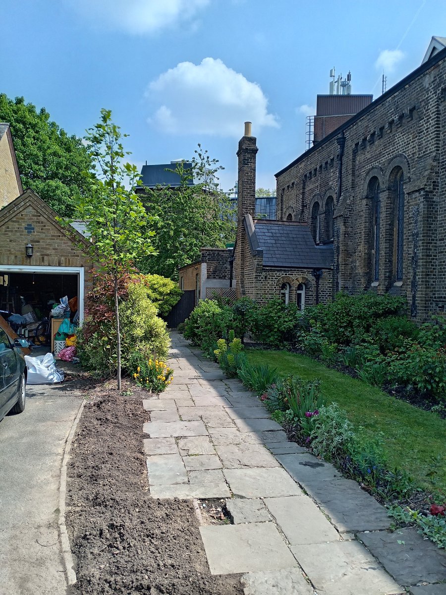 St John's Church at Kensal Green tweet media
