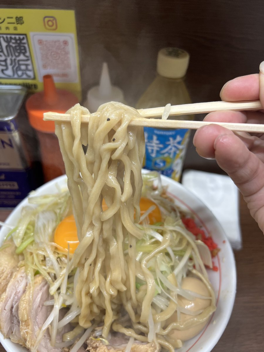 二郎垢4674 @チュルリラ tweet media