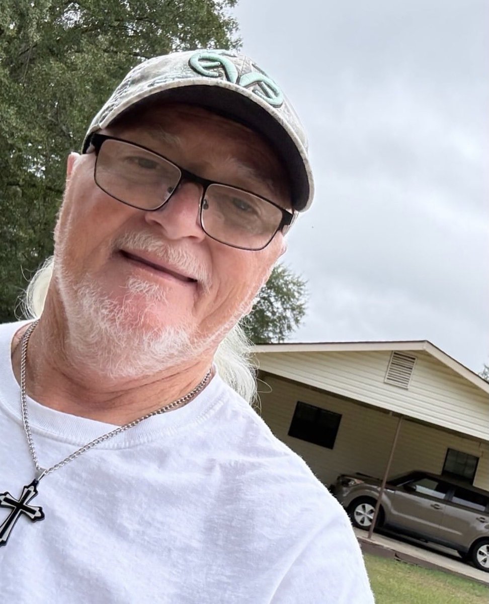 John Smith tweet media