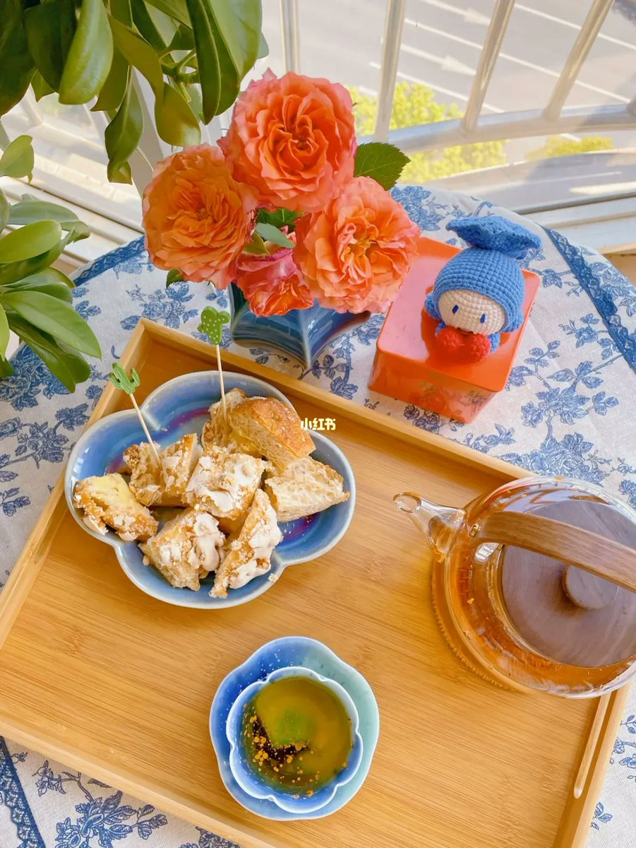 Sharon Lowe tweet media