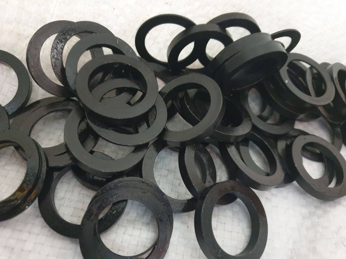 PatternFastener's tweet photo. Steel component has a tight internal tolerance of +/-0.02mm. An internal reamer was used to machine this part after drilling the initial pilot hole. Black appearance is due to black oxide coating or phosphating. Discover more at https://t.co/FcRyUHT8vc https://t.co/BGURAVZtYP