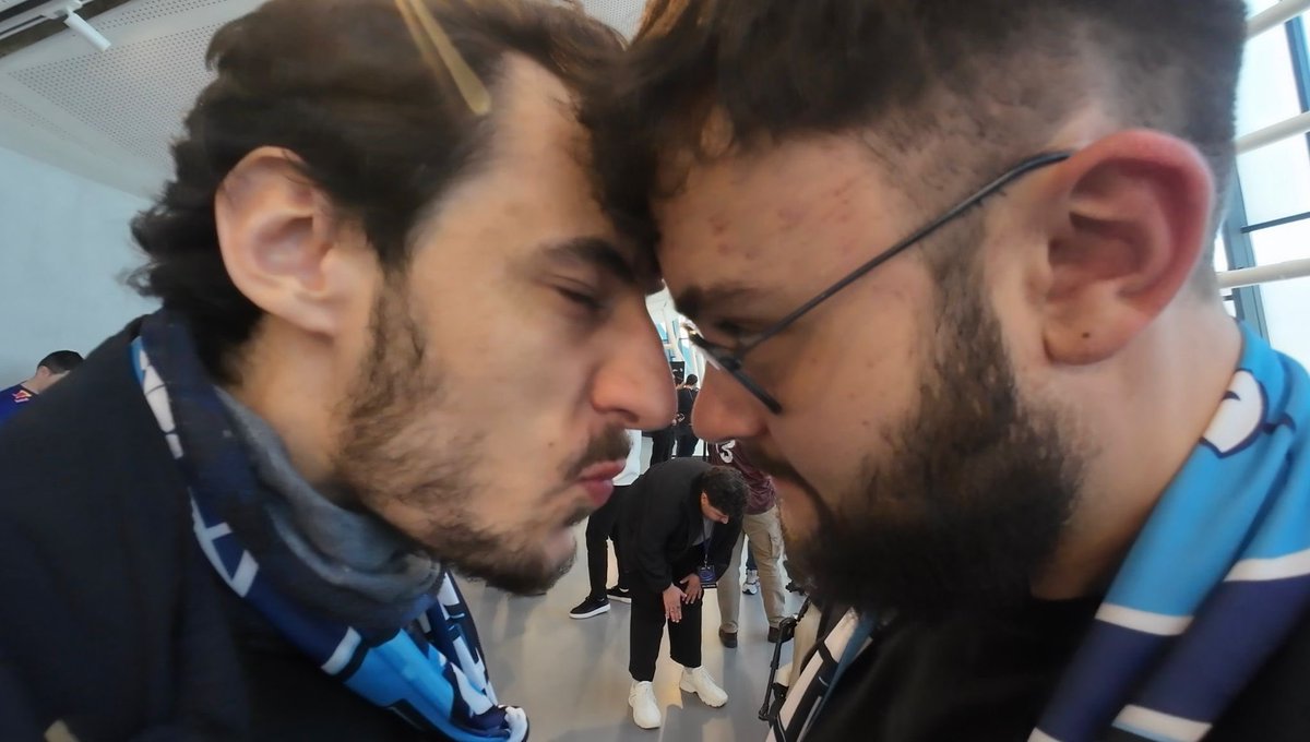 KC manchette tweet media