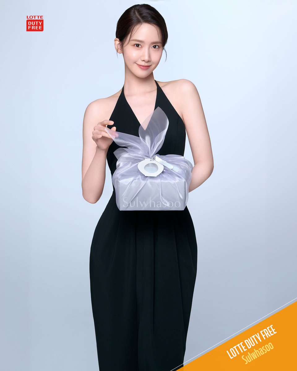 franky___a's tweet image. 260417 YoonA - Sulwhasoo's promo pics 🖤🧡
Cr. lottedutyfree
instagram.com/p/DXNxk6FgTVK/
#YoonA #윤아 #임윤아 #LimYoonA