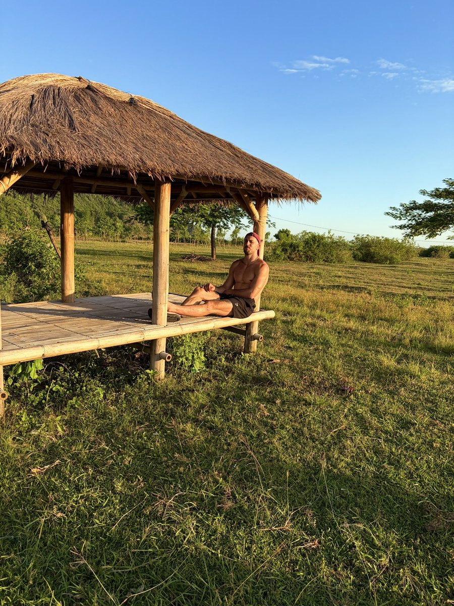 Ju la buche tweet media