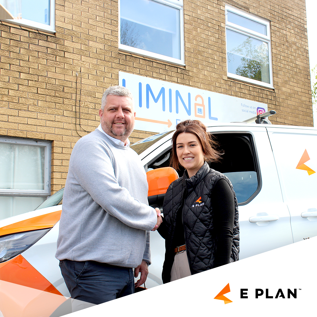 EPlanGroup's tweet image. E Plan Energy is proud to donate computers and furniture to @LiminalEducation! Thanks to @AndyHawkins for helping us make a positive impact. Together, let’s power the future! 🌟 #EPlanEnergy #CommunitySupport #MakingADifference