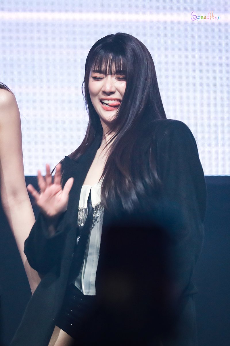 STARRY NIGHT tweet media