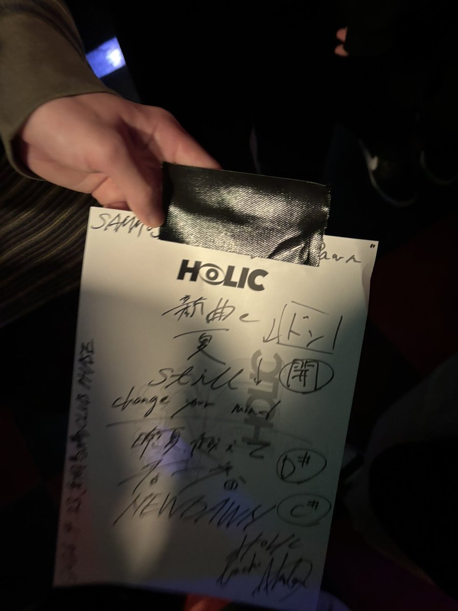 れいな tweet media