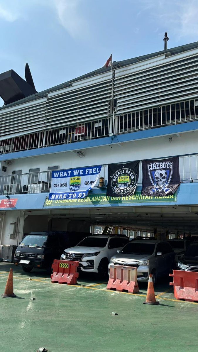CIREBOYS12's tweet photo. L(a)mpung https://t.co/gsyCeZGS8S