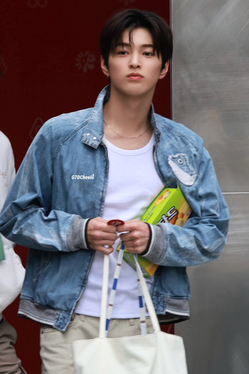 G7DCheelo tweet media