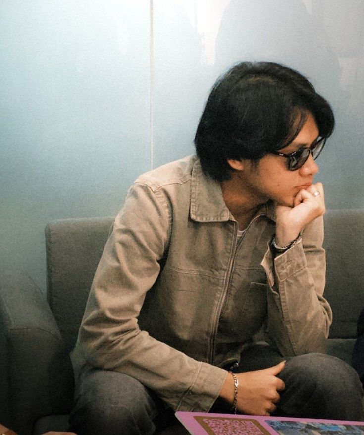 𝓡𝓮• tweet media