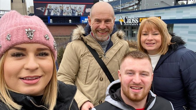 Jaynes__World's tweet photo. ❤️ #Forever27 💔

Jordie should have been celebrating his 30th birthday today, but he lost his life to motor neuron disease in 2024.

In 2019, Jordie had just completed his training to become a #RoyalEngineer when he was given this devastating diagnosis.

Thoughts are with dad Zane, mum Lizzie and sister Abbie on this especially sad and difficult day.... 😢

#MND #MoreNeedsDoing