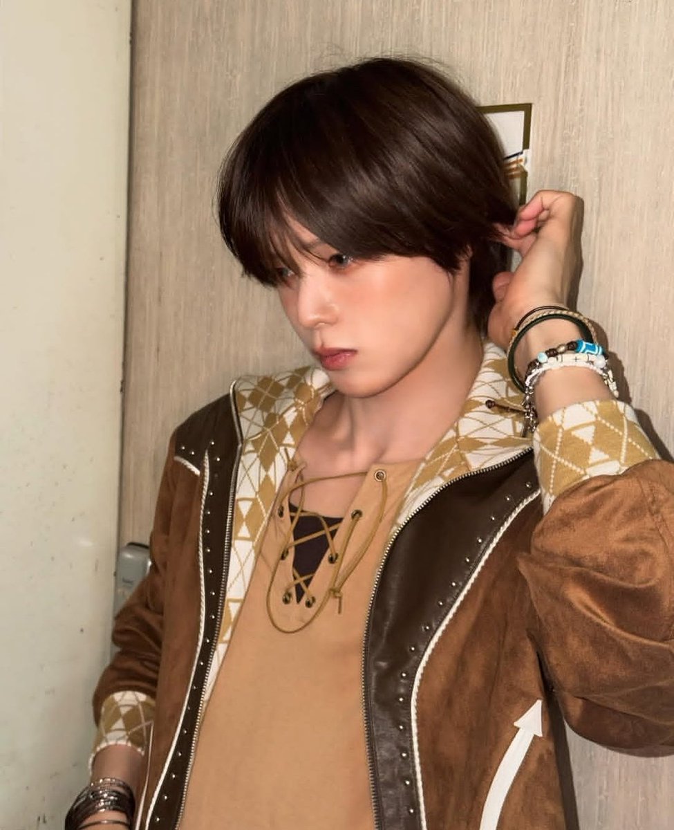 FashionistD's tweet image. #K is here! 😍✨