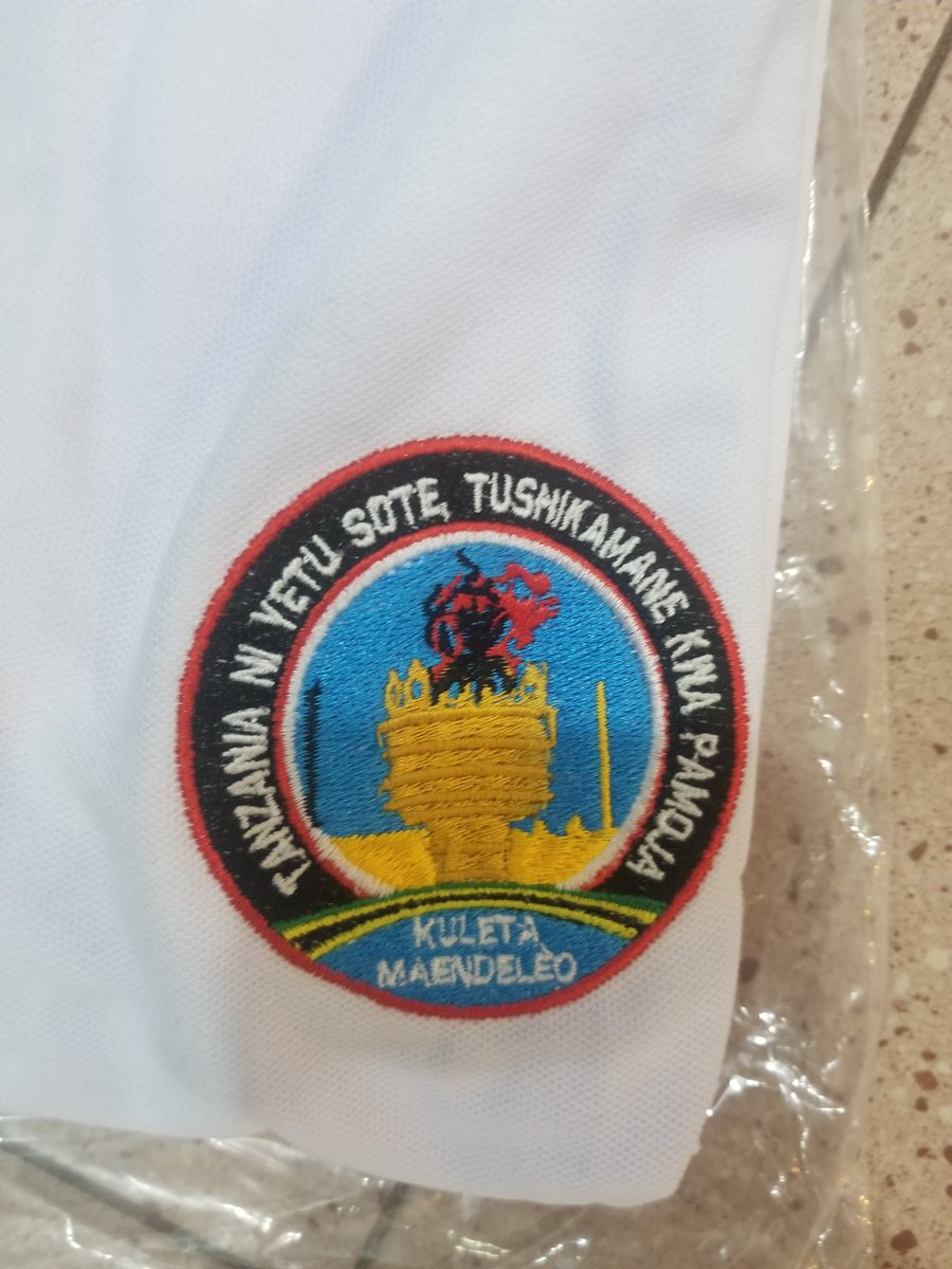 AbdillahIssa6's tweet photo. 💢Huduma mzuri za uhakika za Printing na Embroidery.

💢Tunadarizi(Embroidery ) kwa ubora na umakini wa hali ya juu na bei nafuu kuwahi kutokea hapa Tanzania.

💢T-shirt yenye logo moja tsh 12,000
💢kofia yenye logo moja tsh 9,500
piga simu/WhatsApp  0715269434 https://t.co/RluN9xX81X