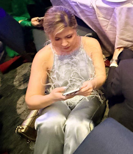 Constantinus tweet media