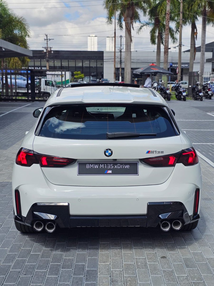 Bra Peter tweet media