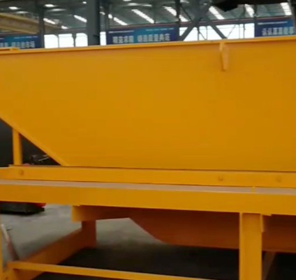 crane_qilide's tweet image. Durable industrial heavy equipment with superb craftsmanship &amp;amp; stable performance.⚙️
#HeavyEquipment #IndustrialMachinery #EngineeringTools
