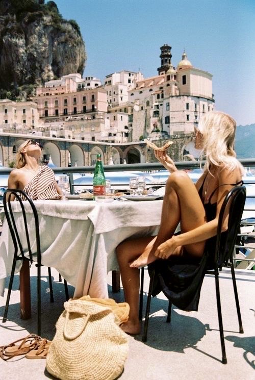 Mambo Italiano tweet media