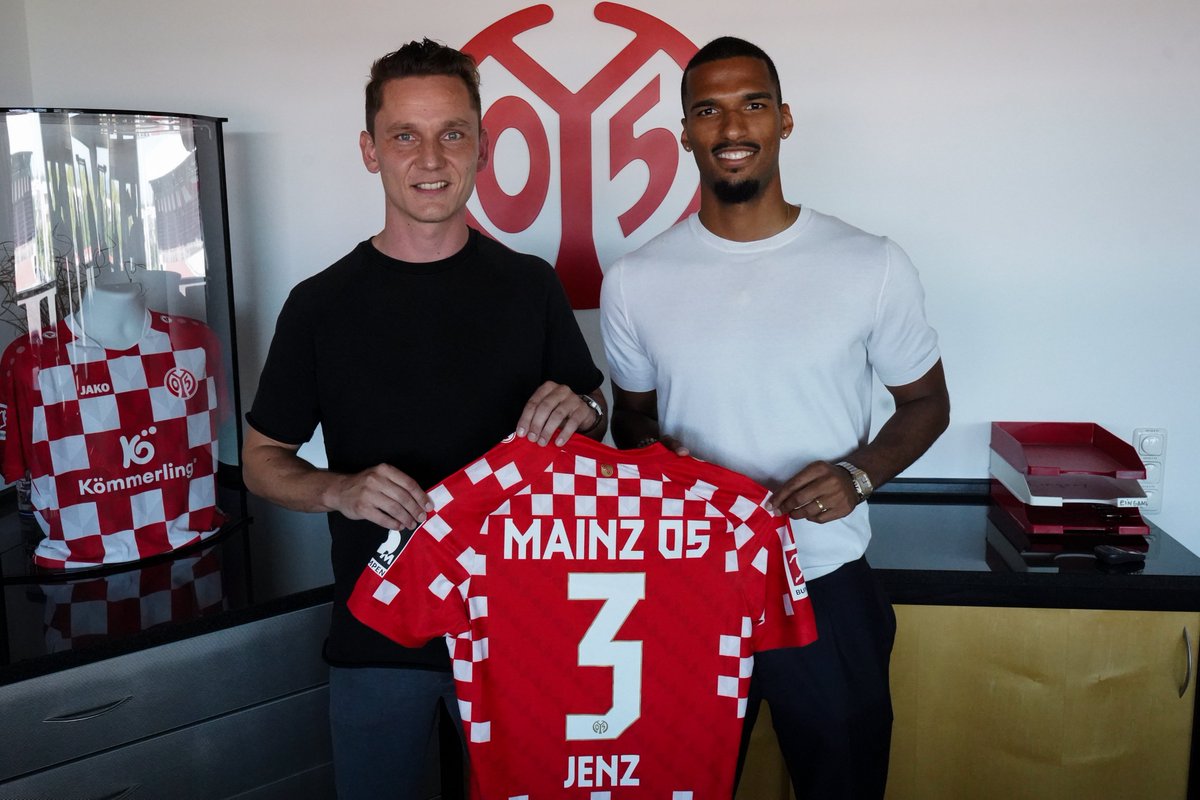 wiedieeule's tweet photo. 🚨EXKLUSIV: Moritz #Jenz kehrt im Sommer zurück zum #FSVMainzO5. Alles fix, er hat einen Vertrag bis 2028 (plus ein Jahr Option) unterschrieben!
@fsvmainzO5 https://t.co/nmMofpDwvd