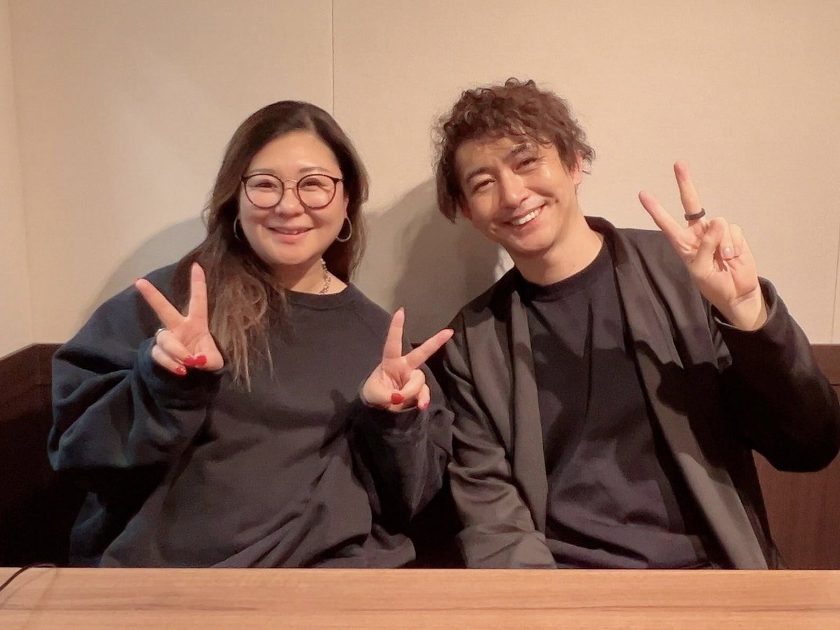 NelkePlanning's tweet photo. 【お知らせ】
演劇情報専門ラジオ番組「演劇宣言 The Show Begins！」
本日5月1日（金）21:00～22:00放送！
ゲストに #下浦貴敬 さんをお迎えしてお届けします。

#ショウビギ #fmcocolo765
https://t.co/p7AJLm19lN https://t.co/6YWUlfVz9E