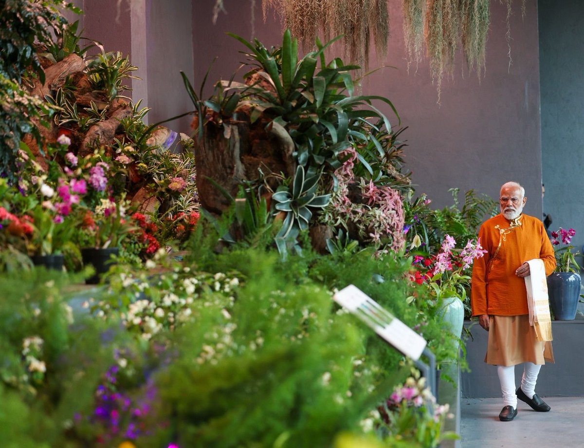 Narendra Modi tweet media