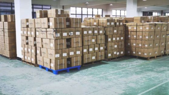 xinyuplastic's tweet image. From production floor to warehouse, every plastic part goes through careful manufacturing and quality checks. #PlasticManufacturing #IndustrialParts #QualityControl #FactoryProduction #WarehouseReady #CustomPlastics #ManufacturingLife #ReliableParts