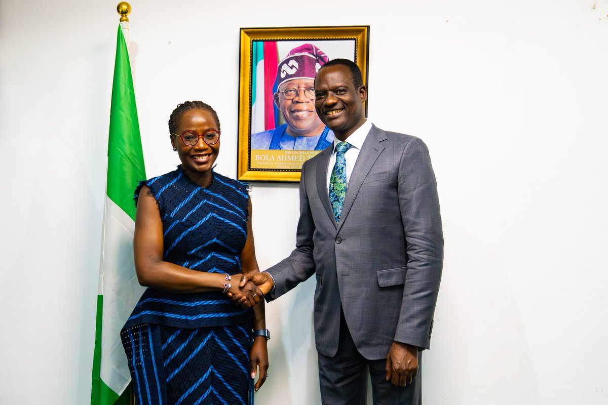 Olu Verheijen tweet media