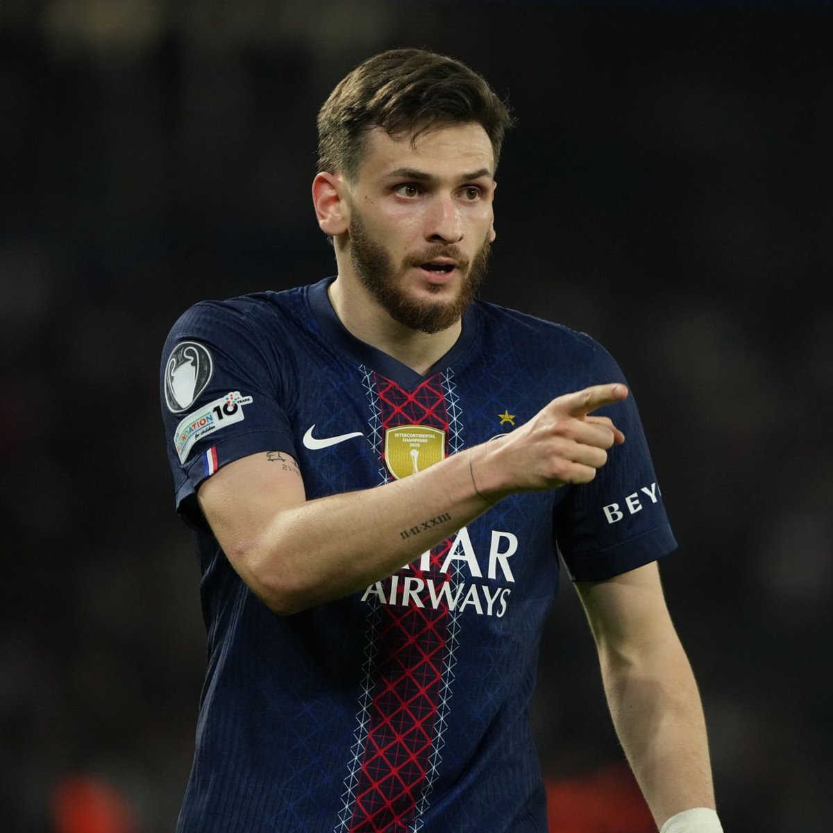 Vibes Foot tweet media