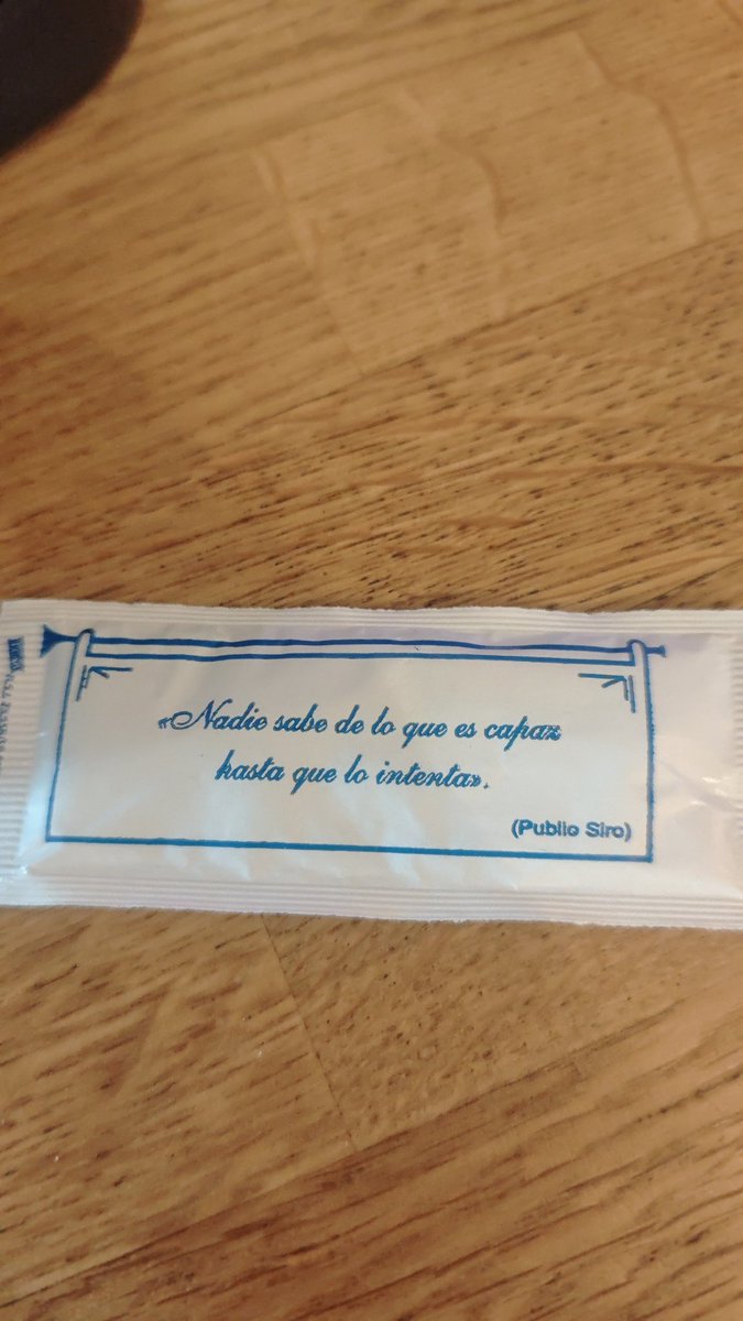 jsragt's tweet photo. Llevo varios días con una pregunta en la cabeza ¿Y si renuncio?

Sobre de azúcar del café: https://t.co/ATTDXjUxYi