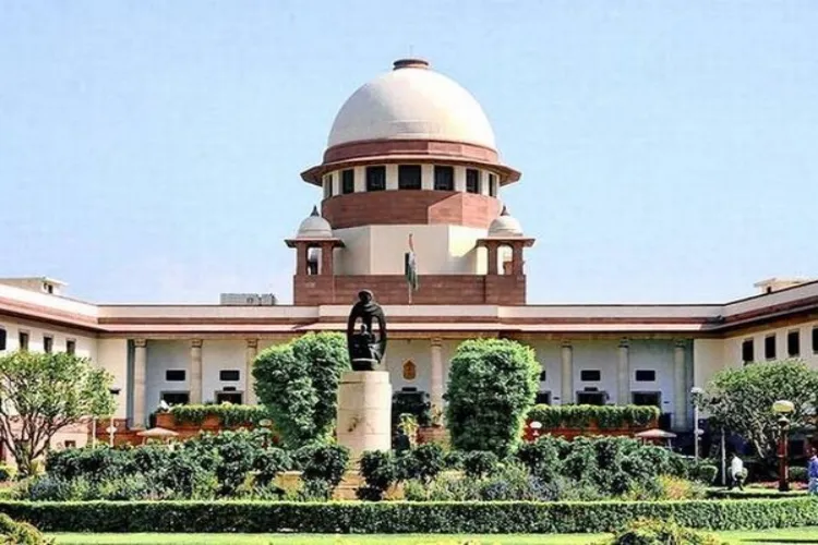 Dnn24Network's tweet photo. The Supreme Court of India says religious institutions must have norms, and management cannot amount to anarchy. 

Read the Full Article: https://t.co/u0ljFrlMWj 

#SupremeCourt #India #Judiciary #ReligiousFreedom #Sabarimala #LawAndOrder #Constitution #DNN24 @AwazThevoice https://t.co/Oxx7auY47d
