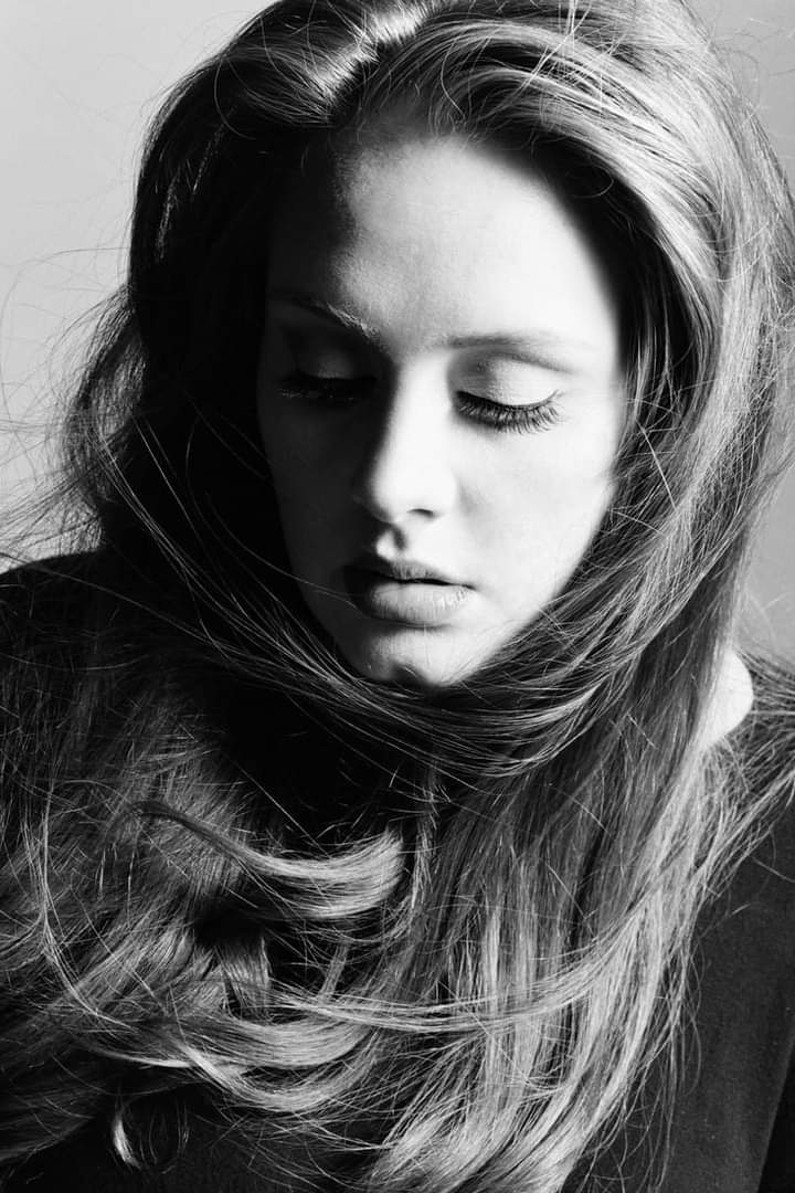gilda_patetta's tweet photo. Enserio hace falta aclararlo?🤌🤌🤦‍♀️ #adele21 
@Adele Lo hizo y así quedará. https://t.co/S1ApNAPrCZ