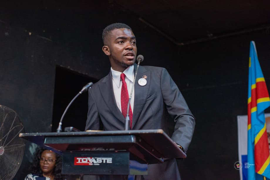 Ronaldo_Mayumbu's tweet image. #Kisangani Mobilisée!
+400 jeunes mobilisés autour du programme présidentiel “Debout Jeunes Congolais”
Une jeunesse engagée, prête à passer à l’action.
#Emploi&amp;amp;Entrepreneuriat @fatshi13 @SuminwaJudith #KalumbaJustin @GraceKutino #DG #GodefroyKizaba @anadecrdc1 @EbambiKatalayi 1/3