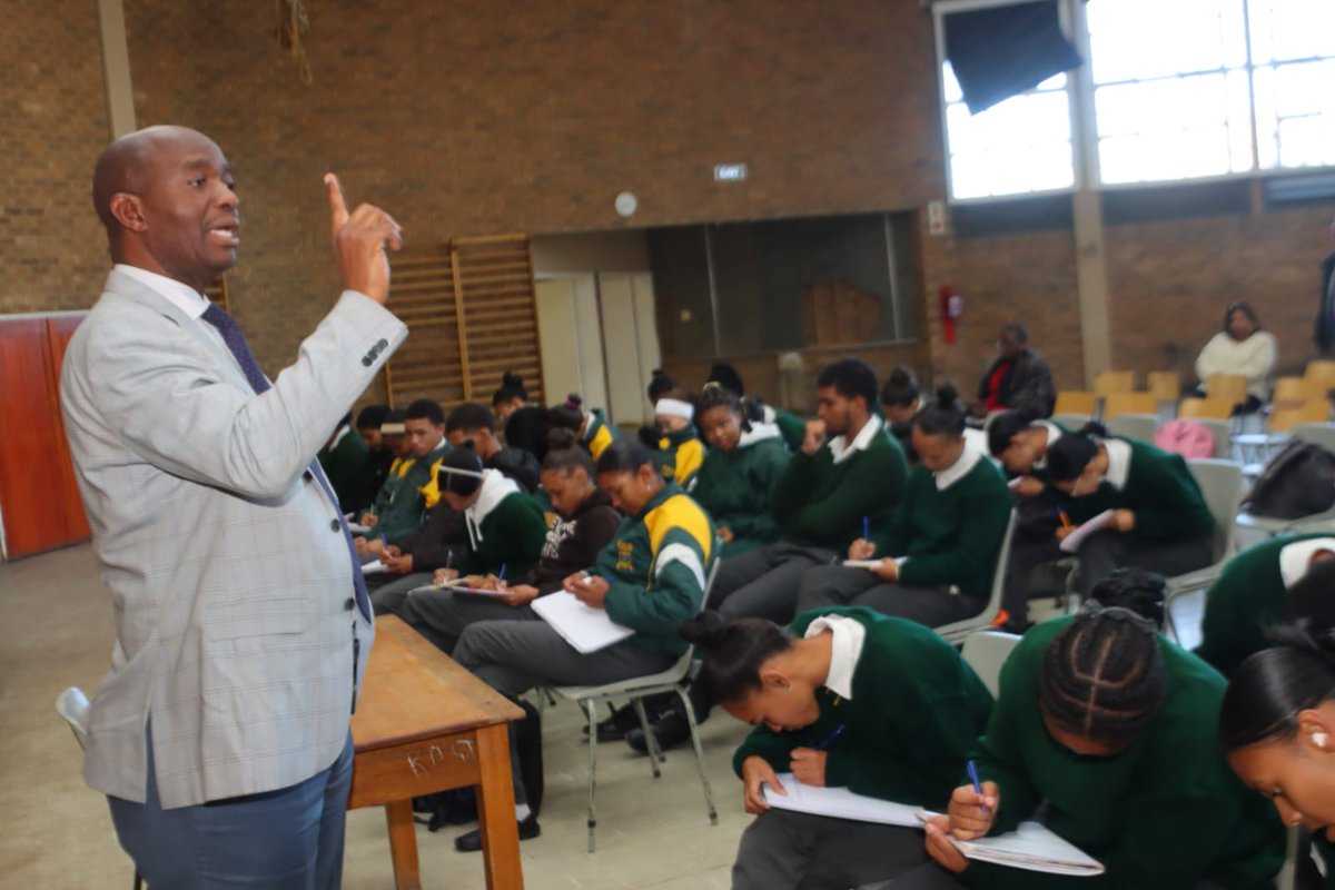 Dep. Basic Education tweet media