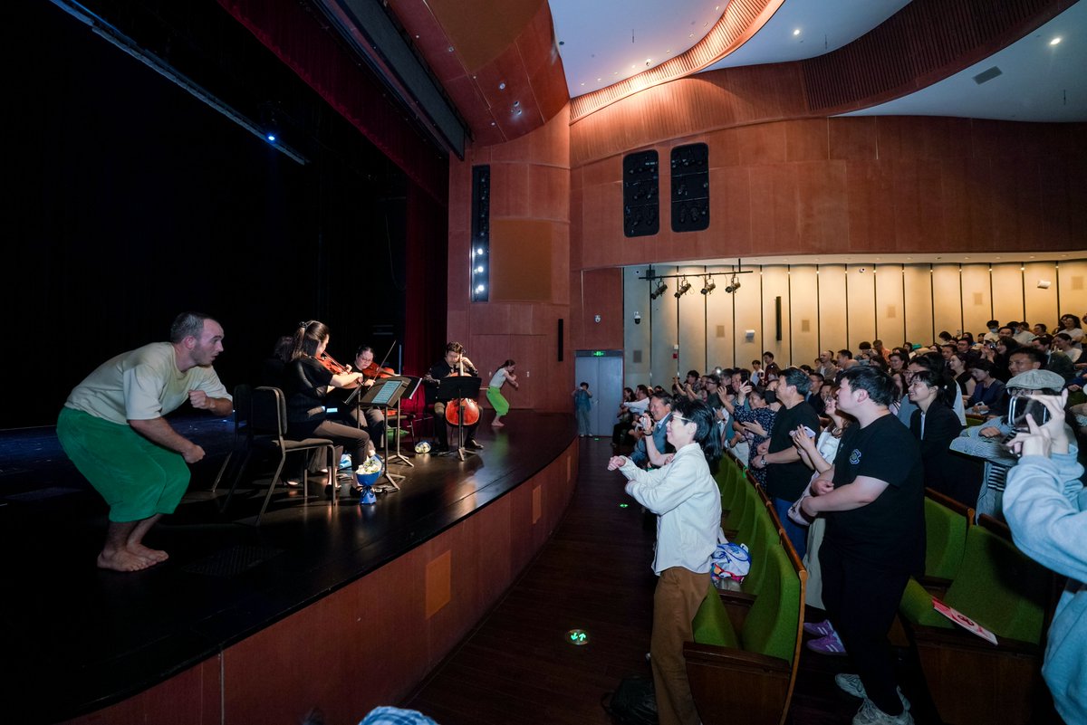 CD_Discovery's tweet image. A feast of movement and melody! 💃Part of #Chengdu Europe Culture Season &amp;amp; the SW China opener of Festival Croisements — QUATRE SAISONS: DUO DE DANSE FRANÇAIS brought Baroque ballet into the modern age, joined by local musicians. A stunning artistic moment! 🇫🇷🇨🇳✨