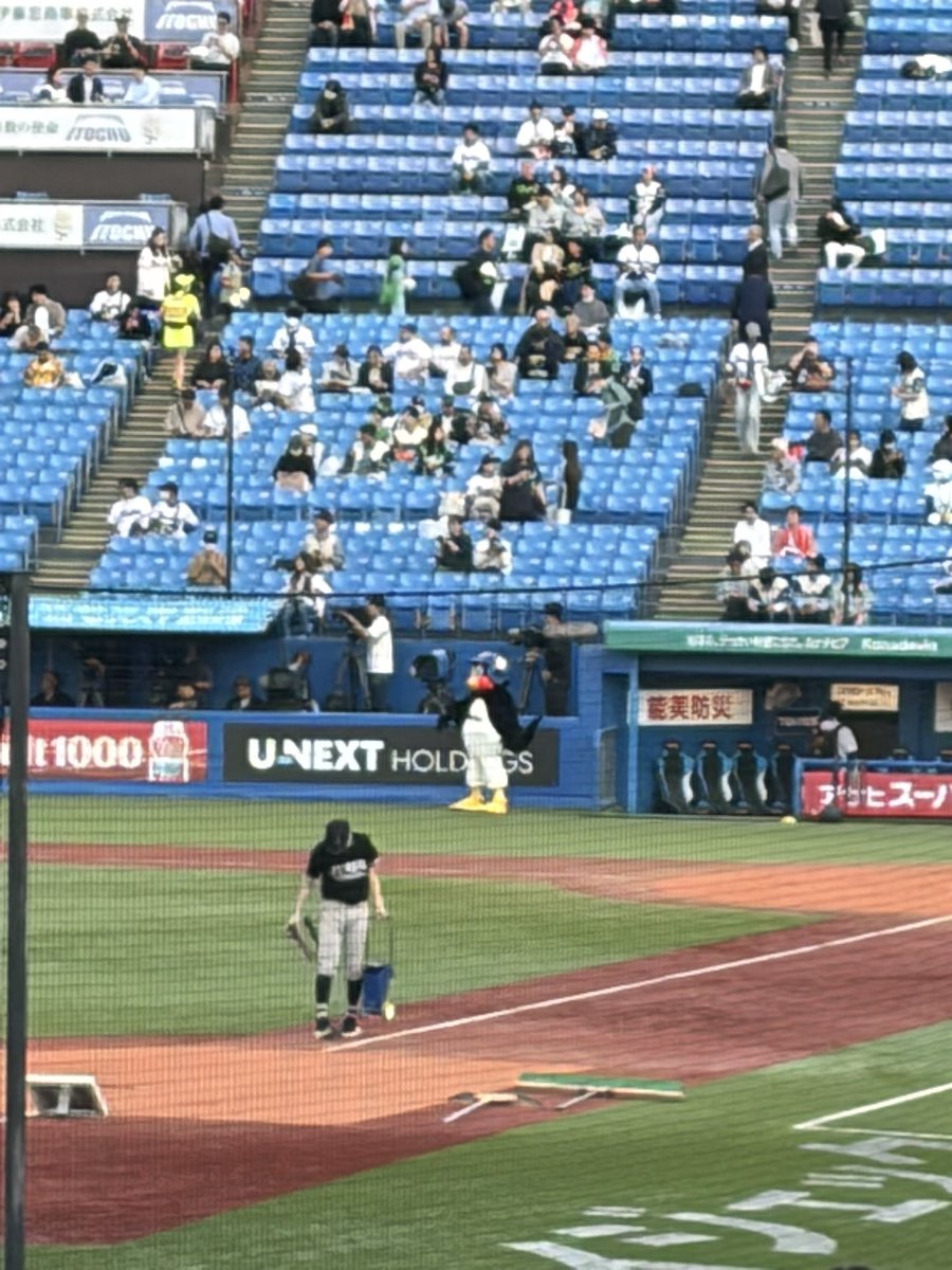 くすまち tweet media