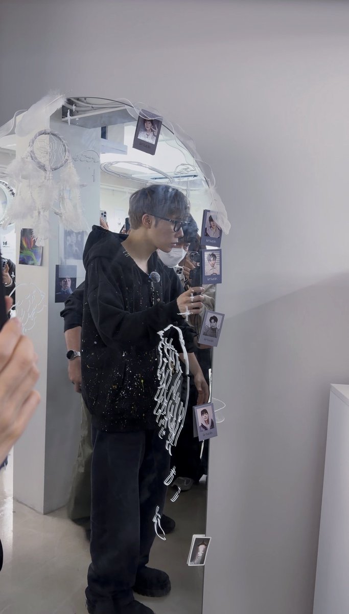 ANGELCITY04°28′ tweet media