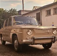 CultureLuc's tweet photo. @edwinveen @AutoKoopbegelei @LucVervloet 😂😂😂 Voor een keer #autotweet op dinsdag.... En een auto die ze #katslelijk noemen op Twitter !!!😈😈😈 Potverdorie, onze suikeroom had wel een Renault Major , hé !!!! Meer dan één... https://t.co/aboRrwEqno