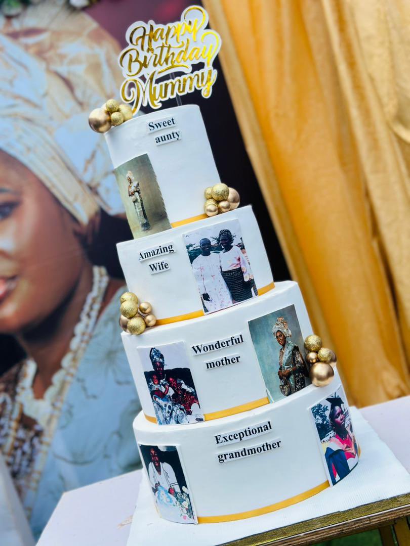 theboybaker_inosogbo tweet media